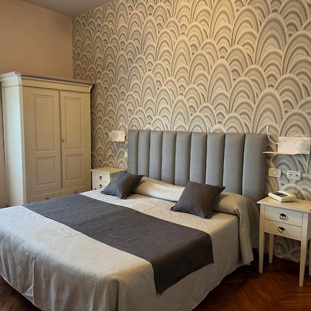 Hotel Bellevue Gardone Riviera Eksteriør billede