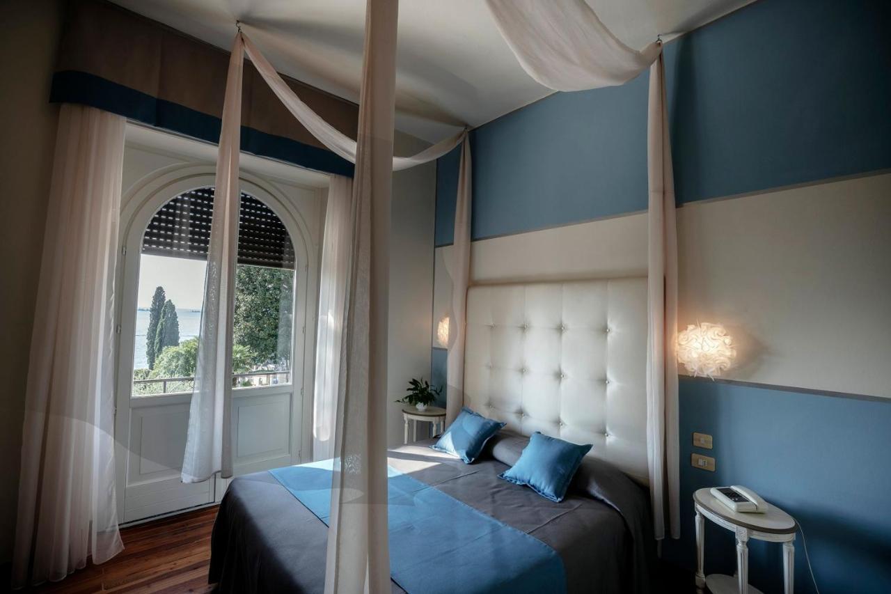 Hotel Bellevue Gardone Riviera Eksteriør billede