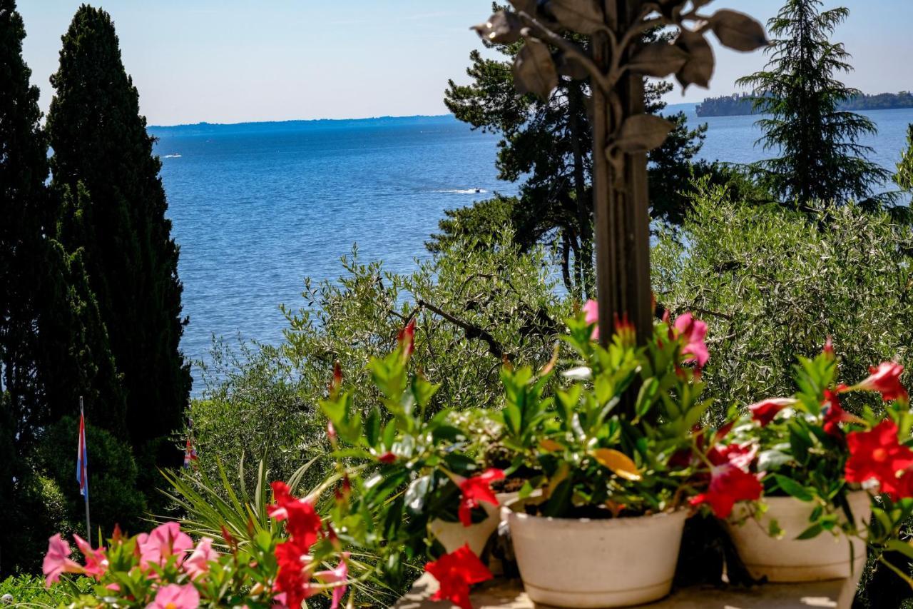 Hotel Bellevue Gardone Riviera Eksteriør billede