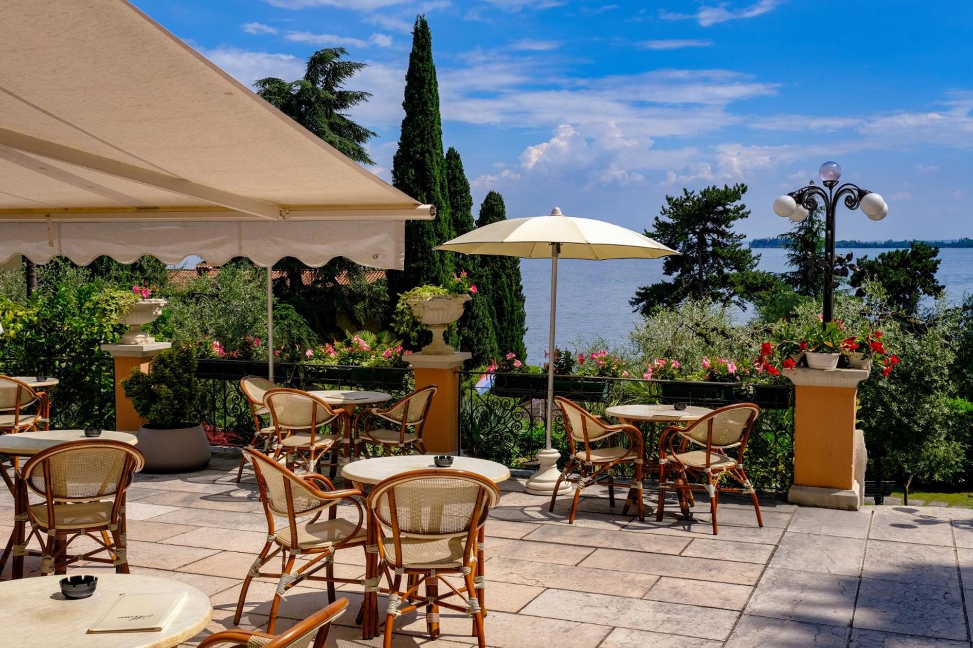 Hotel Bellevue Gardone Riviera Eksteriør billede