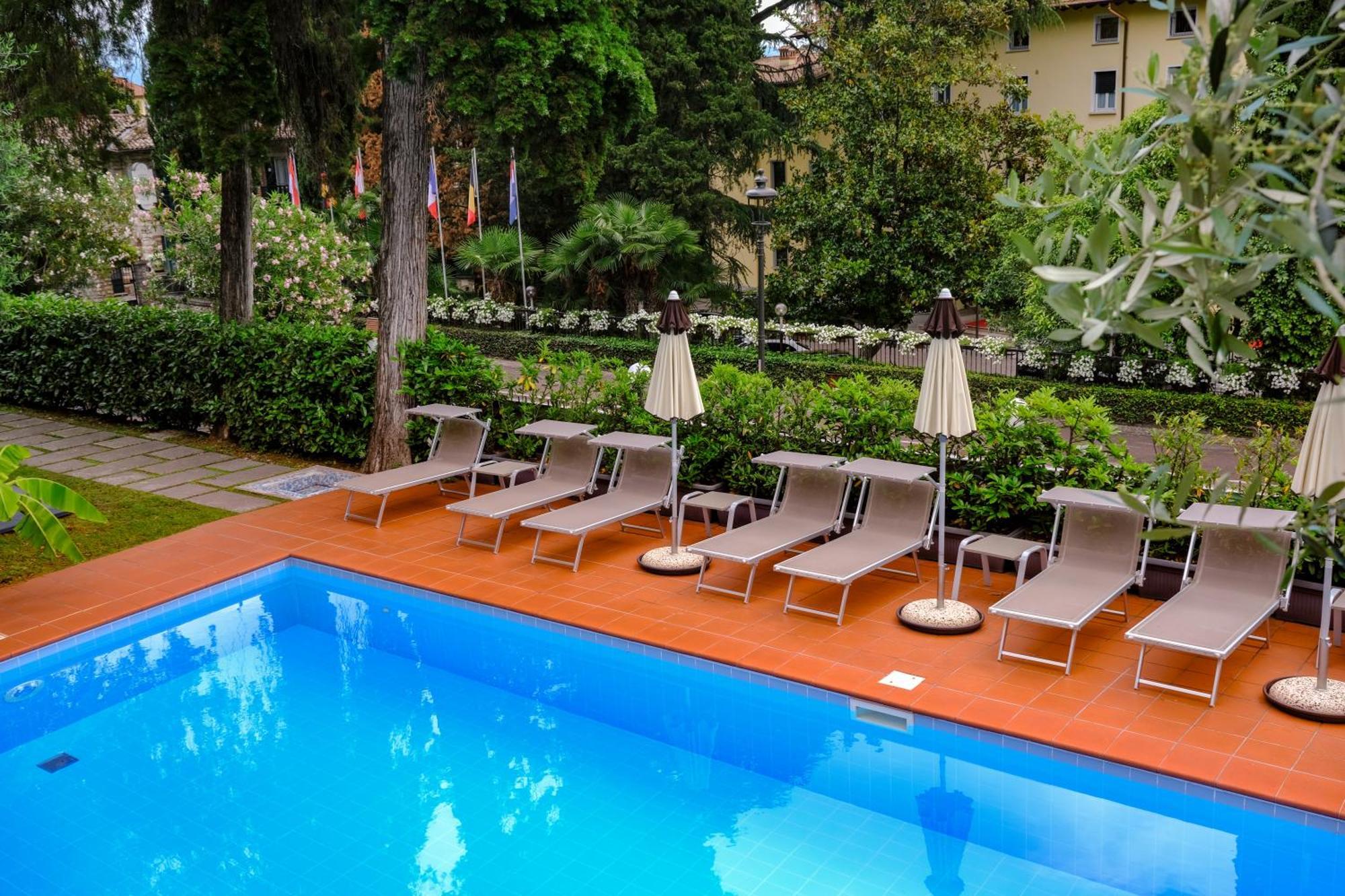 Hotel Bellevue Gardone Riviera Eksteriør billede