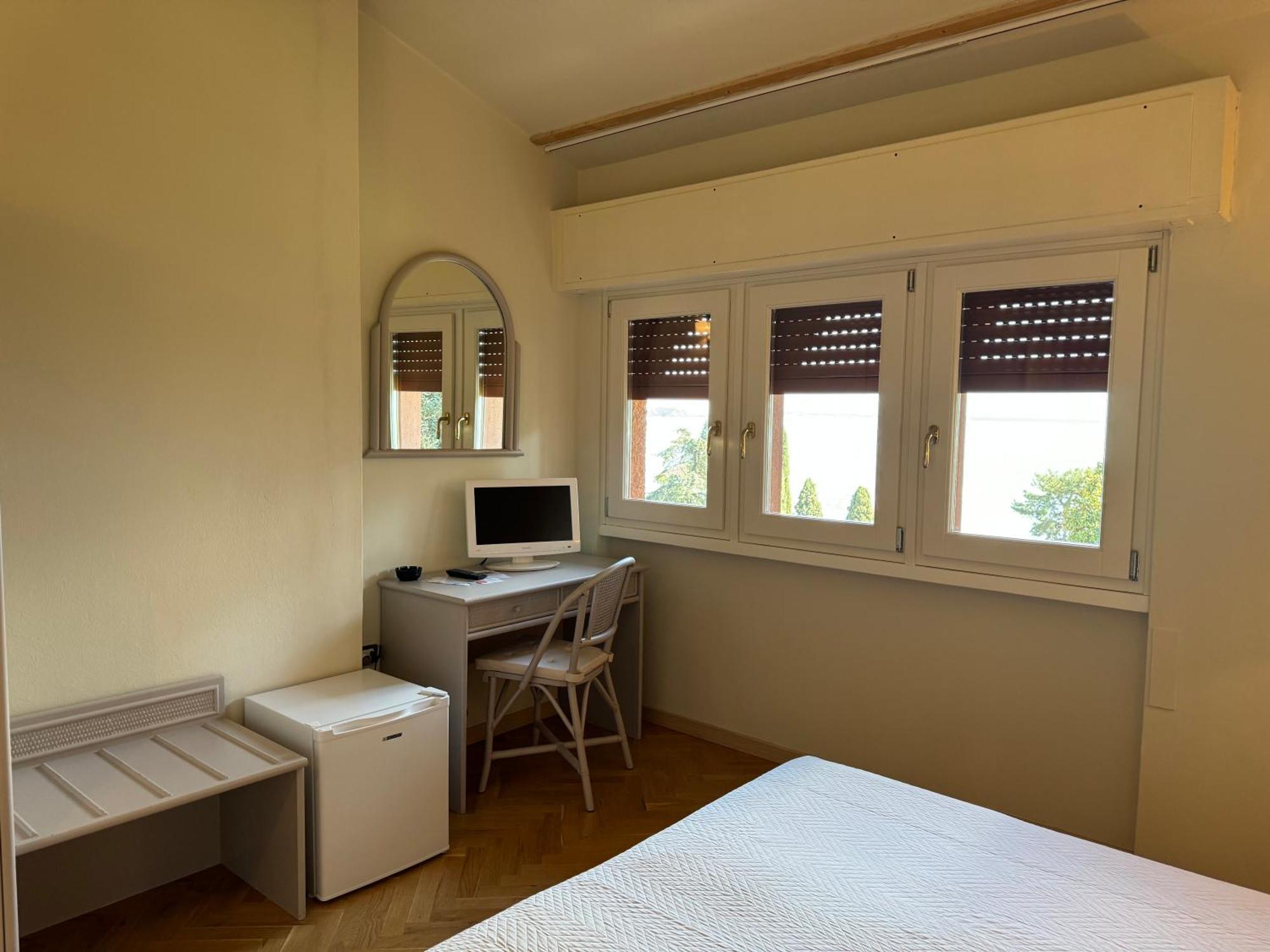 Hotel Bellevue Gardone Riviera Eksteriør billede