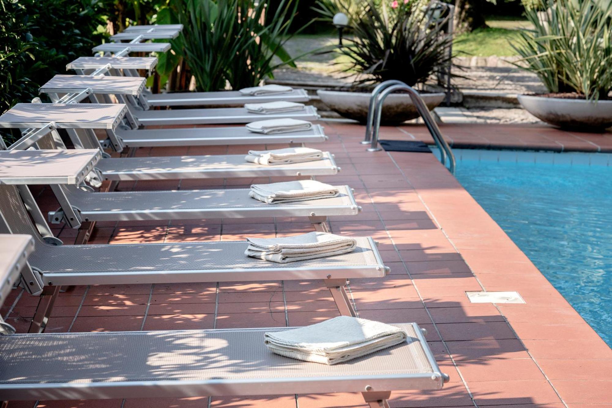 Hotel Bellevue Gardone Riviera Eksteriør billede