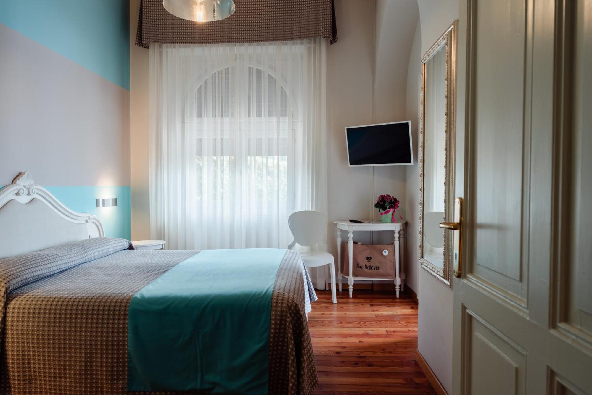 Hotel Bellevue Gardone Riviera Eksteriør billede
